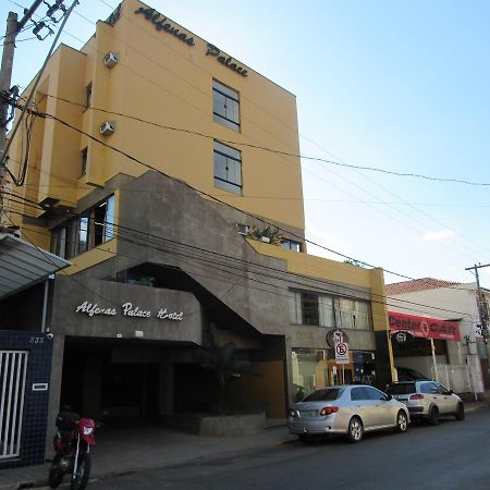 Alfenas Palace Hotel Buitenkant foto